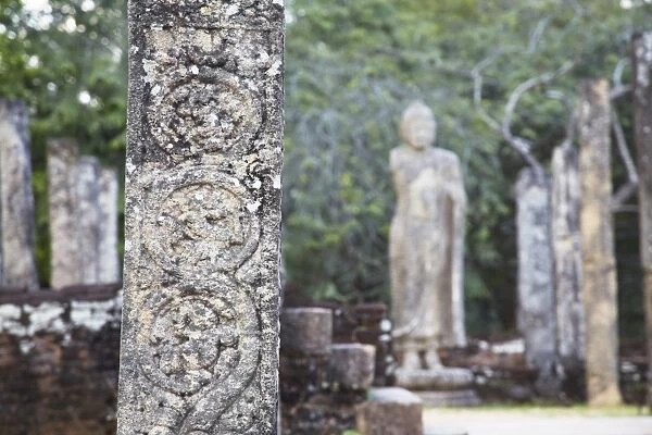 Details on pillar, Atadage, Quadrangle, Polonnaruwa, UNESCO World Heritage Site, North Central Province, Sri Lanka, Asia