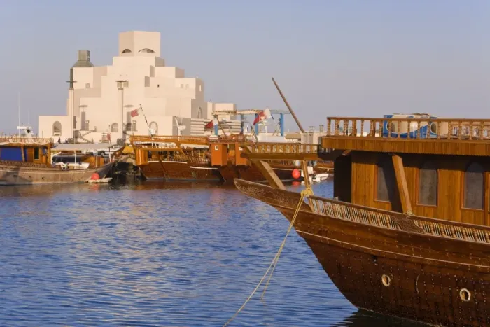 Framed Print : Dhow in front of the Museum of Islamic Art