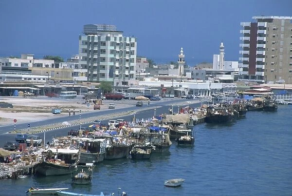 The Dhow Wharf and market