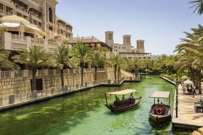 Framed Print : Dhows cruise around the Madinat Jumeirah Hotel, Dubai, United Arab Emirates, Middle East Framed Print : Dhows cruise around the Madinat Jumeirah Hotel, Dubai, United Arab Emirates, Middle East