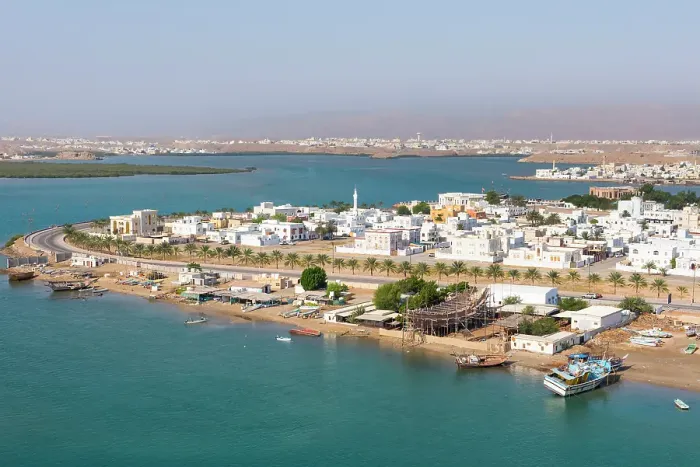 Framed Print : Dhows shipyard, Sur Township, port-city, capital of Ash Sharqiyah Region, Sultanate of Oman, Arabian Peninsula Framed Print : Dhows shipyard, Sur Township, port-city, capital of Ash Sharqiyah Region, Sultanate of Oman, Arabian Peninsula