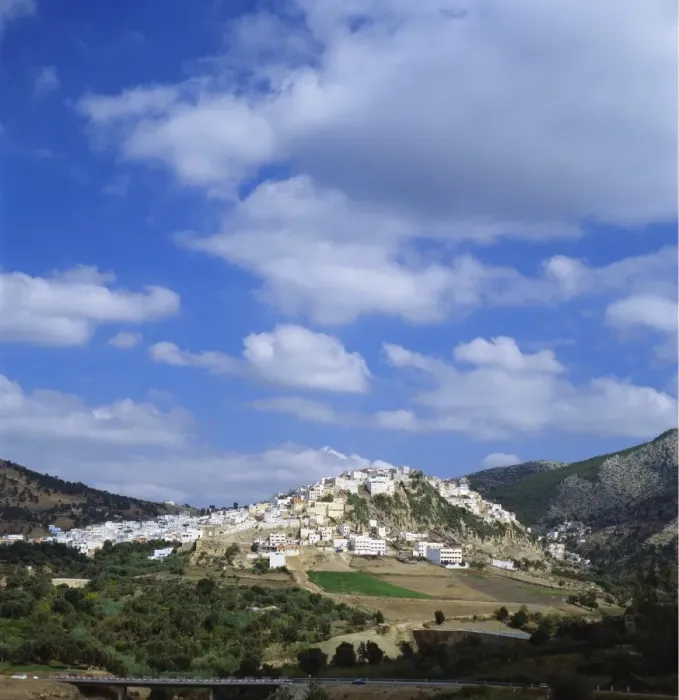 Framed Print : Distant View of Moulay Idriss, Morocco Framed Print : Distant View of Moulay Idriss, Morocco