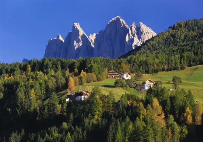 Framed Print : Dolomites, Trentino-Aldo Adige, Italy Framed Print : Dolomites, Trentino-Aldo Adige, Italy