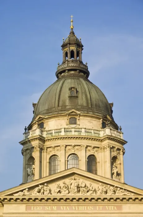 Framed Print : Dome of St. Stephens basilica (Szent Istvan Bazilika), Budapest, Hungary, Europe Framed Print : Dome of St. Stephens basilica (Szent Istvan Bazilika), Budapest, Hungary, Europe