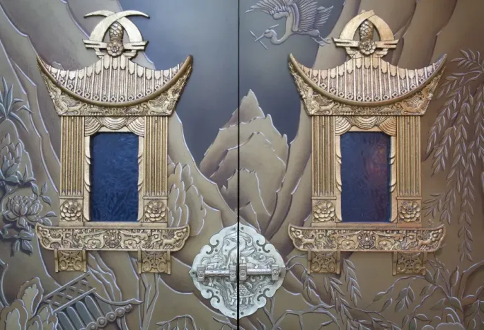 Framed Print : Door detail of Graumans Chinese Theater, Hollywood Boulevard, Hollywood Framed Print : Door detail of Graumans Chinese Theater, Hollywood Boulevard, Hollywood