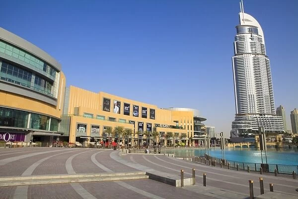 Downtown Dubai district, Dubai Mall, The Address Tower and Souk Al Bahar