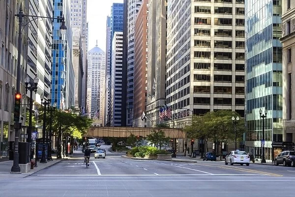 Downtown street scene, North Clark Street, The Loop, Chicago, Illinois, United States of America, North America