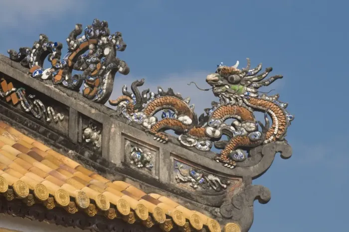 Framed Print : Dragons on top of the roof of the Halls of the Mandarins, Hue, Vietnam Framed Print : Dragons on top of the roof of the Halls of the Mandarins, Hue, Vietnam