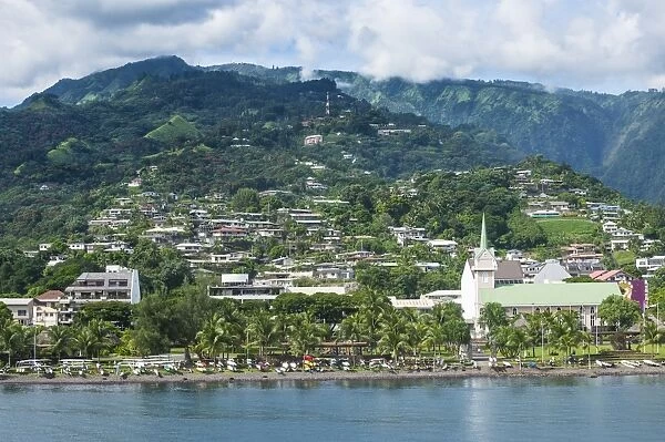 Dramatic mountains looming behind Papeete, Tahiti, Society Islands, French Polynesia