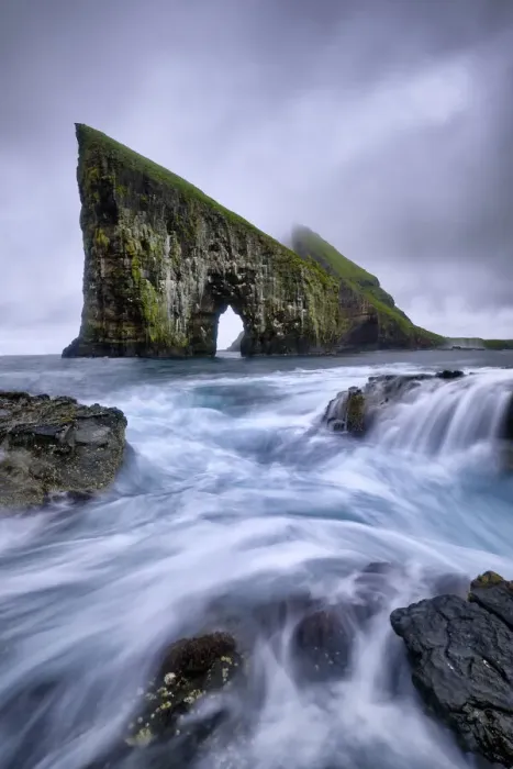 Framed Print : Drangarnir is the most famous natural arch of the whole Faroe Island, Faroe Islands Framed Print : Drangarnir is the most famous natural arch of the whole Faroe Island, Faroe Islands
