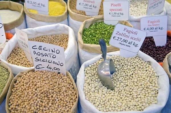 Dried beans and peas, Market of Sant Ambrogio, Florence (Firenze), Tuscany