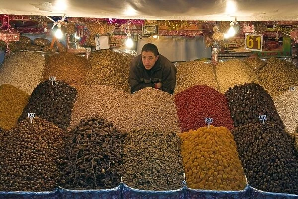 Dried fruit seller, Place Jemaa el Fna (Djemaa el Fna), Marrakech (Marrakesh)