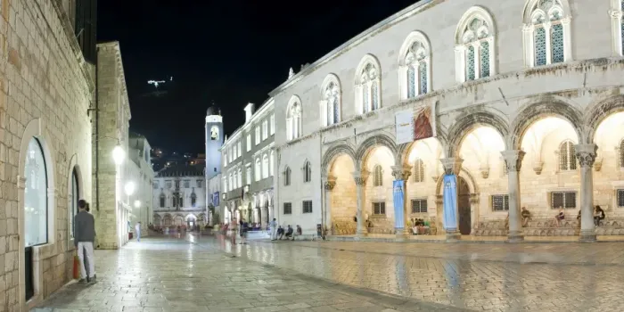Framed Print : Dubrovnik City Bell Tower in Dubrovnik Old Town at night, UNESCO World Heritage Site, Dubrovnik, Croatia, Europe Framed Print : Dubrovnik City Bell Tower in Dubrovnik Old Town at night, UNESCO World Heritage Site, Dubrovnik, Croatia, Europe