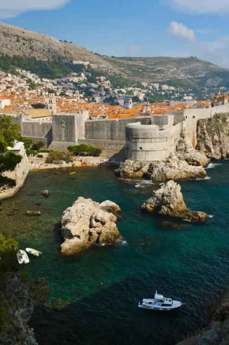 Framed Print : Dubrovnik Old Town and the City Walls, UNESCO World Heritage Site, from Fort Lovrijenac, Dubrovnik, Dalmatian Coast, Croatia, Europe Framed Print : Dubrovnik Old Town and the City Walls, UNESCO World Heritage Site, from Fort Lovrijenac, Dubrovnik, Dalmatian Coast, Croatia, Europe