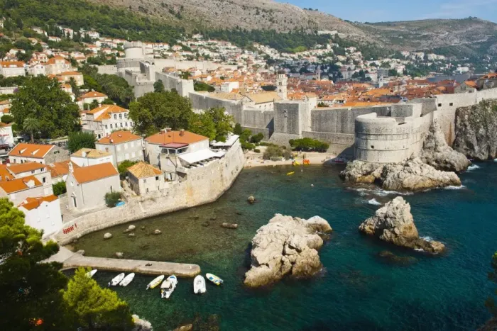 Framed Print : Dubrovnik Old Town and the City Walls, UNESCO World Heritage Site, from Fort Lovrijenac, Dubrovnik, Dalmatian Coast, Croatia, Europe Framed Print : Dubrovnik Old Town and the City Walls, UNESCO World Heritage Site, from Fort Lovrijenac, Dubrovnik, Dalmatian Coast, Croatia, Europe