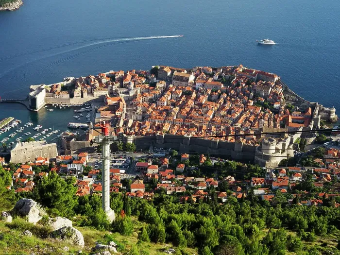Framed Print : Dubrovnik Old Town, UNESCO World Heritage Site, from Mount Srd, Dubrovnik, Croatia, Europe Framed Print : Dubrovnik Old Town, UNESCO World Heritage Site, from Mount Srd, Dubrovnik, Croatia, Europe