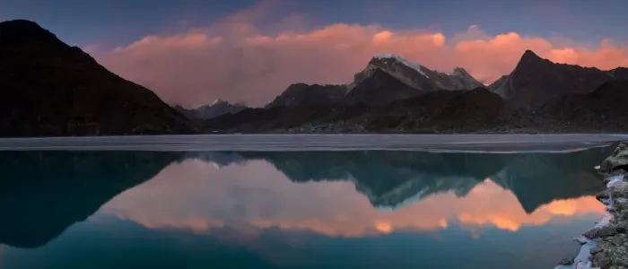 Framed Print : Dudh Pokhari Lake, Gokyo, Solu Khumbu (Everest) Region, Nepal, Himalayas, Asia Framed Print : Dudh Pokhari Lake, Gokyo, Solu Khumbu (Everest) Region, Nepal, Himalayas, Asia