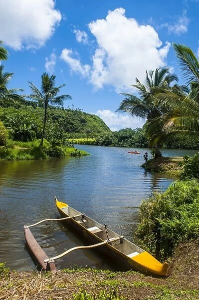 Dugout canoe on the Wailua River. Kauai, Hawaii, United States of America, Pacific