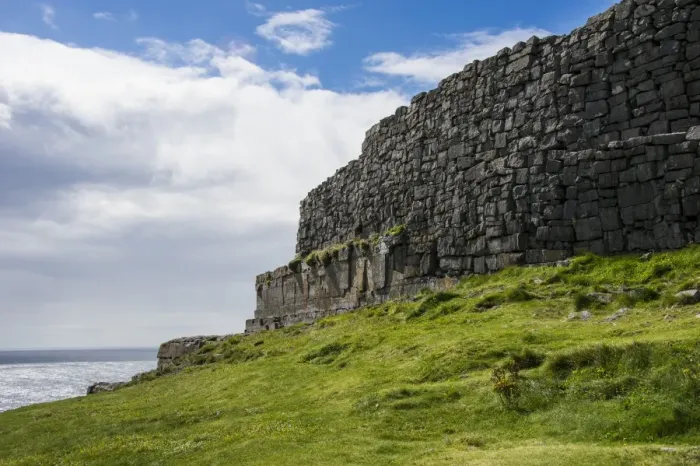 Framed Print : Dun Duchathairin, large stone fort on Inishmore Arainn, Aaran Islands, Republic of Ireland Framed Print : Dun Duchathairin, large stone fort on Inishmore Arainn, Aaran Islands, Republic of Ireland