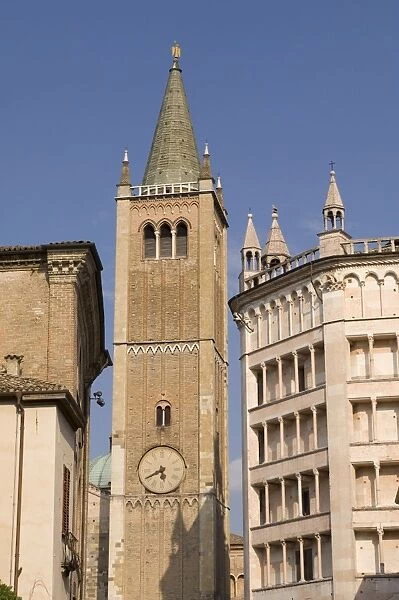 Duomo (Cathedral) Bell Tower and Baptistry, Parma, Emilia-Romagna, Italy, Europe