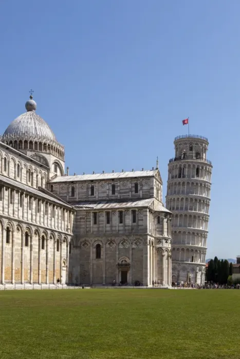 Framed Print : Duomo (Cathedral) and Leaning Tower, UNESCO World Heritage Site, Pisa, Tuscany, Italy, Europe Framed Print : Duomo (Cathedral) and Leaning Tower, UNESCO World Heritage Site, Pisa, Tuscany, Italy, Europe
