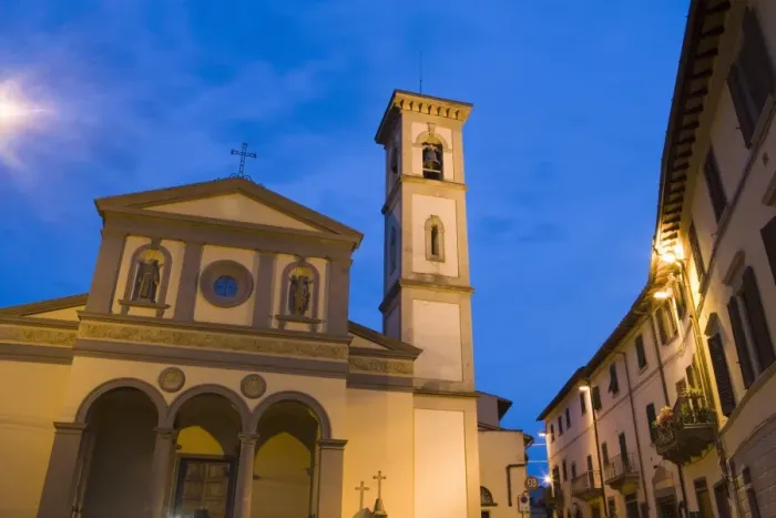 Framed Print : Duomo of Greve in Chianti, Tuscany, Italy, Europe Framed Print : Duomo of Greve in Chianti, Tuscany, Italy, Europe