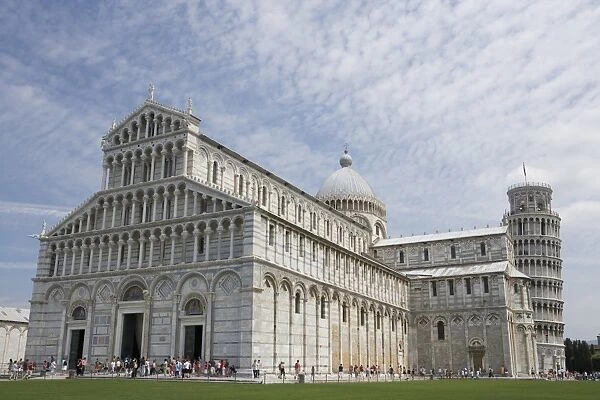 Duomo and Leaning Tower of Pisa, UNESCO World Heritage Site, Tuscany, Italy, Europe