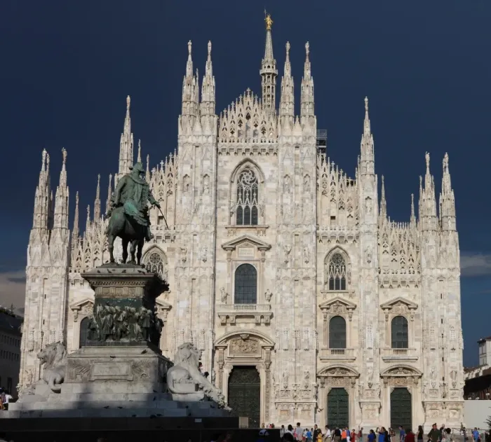 Framed Print : Duomo, Milan, Lombardy, Italy, Europe Framed Print : Duomo, Milan, Lombardy, Italy, Europe