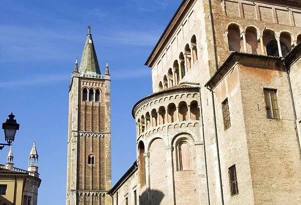 Duomos exterior, Parma, Emilia Romagna, Italy, Europe
