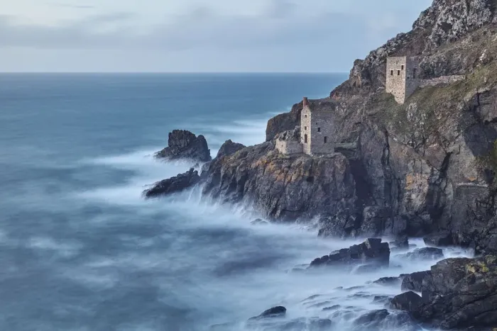 Framed Print : A dusk view of the iconic cliffside ruins of Botallack tin mine