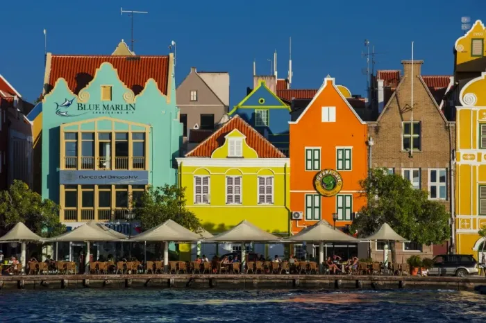 Framed Print : The dutch houses at the Sint Annabaai in Willemstad, UNESCO World Heritage Site, Curacao, ABC Islands, Netherlands Antilles, Caribbean, Central America Framed Print : The dutch houses at the Sint Annabaai in Willemstad, UNESCO World Heritage Site, Curacao, ABC Islands, Netherlands Antilles, Caribbean, Central America