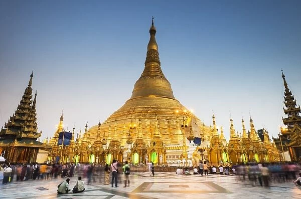 Early evening at Shwedagon Pagoda, Yangon (Rangoon), Myanmar (Burma), Asia
