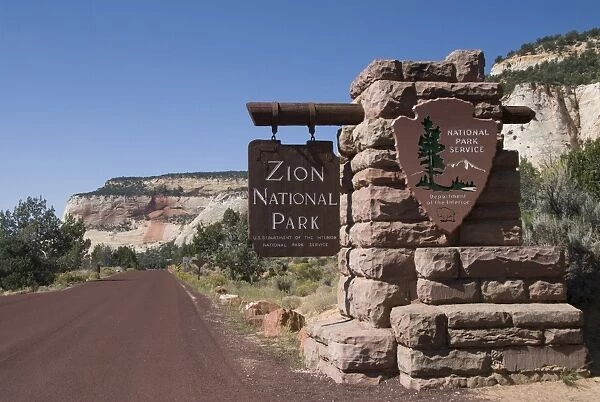 East entrance, Zion National Park, Utah, United States of America, North America