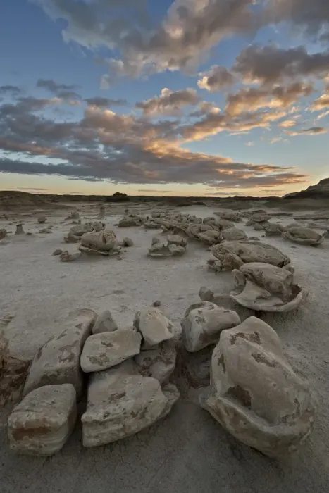 Framed Print : Egg Factory at dawn, Bisti Wilderness, New Mexico, United States of America, North Framed Print : Egg Factory at dawn, Bisti Wilderness, New Mexico, United States of America, North