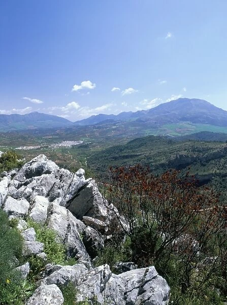 El Burgo from the viewpoint with Sierra de Alcaparain in distance
