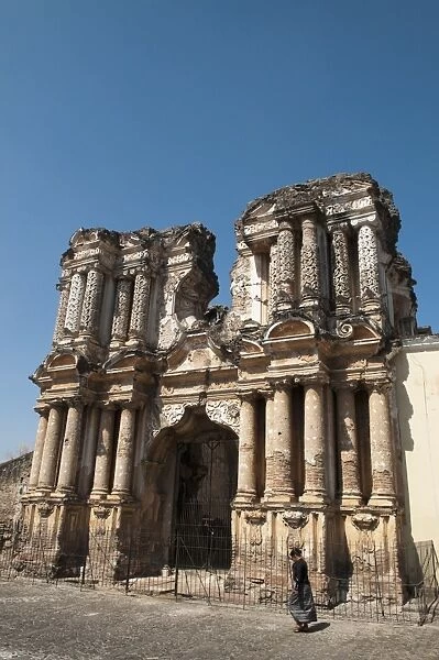 El Carmen church ruins, Antigua, UNESCO World Heritage Site, Guatemala, Central America