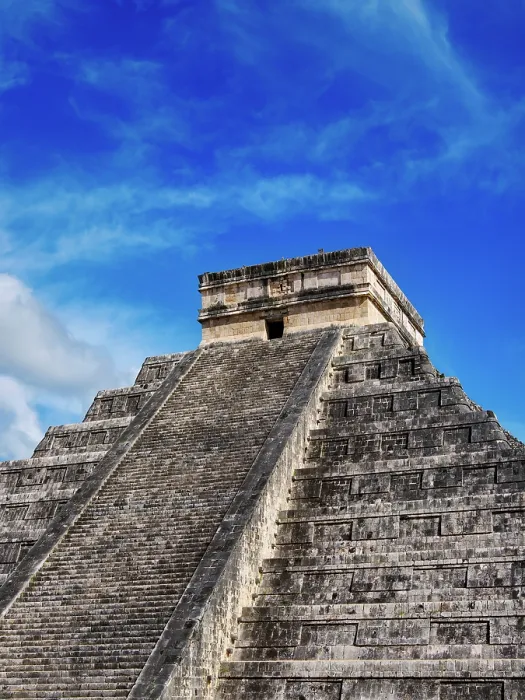 Framed Print : El Castillo or Temple of Kukulcan, Chichen Itza, Yucatan State, Mexico Framed Print : El Castillo or Temple of Kukulcan, Chichen Itza, Yucatan State, Mexico