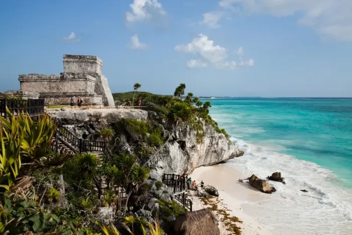 Framed Print : El Castillo at Tulum, Yucatan, Mexico, North America Framed Print : El Castillo at Tulum, Yucatan, Mexico, North America