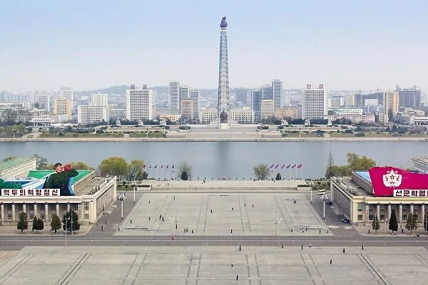 Elevated view over Kim Il Sung Square, Pyongyang, Democratic Peoples Republic of Korea (DPRK), North Korea, Asia