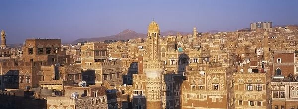Elevated view of the Old City of Sanaa, UNESCO World Heritage Site, Yemen, Middle East