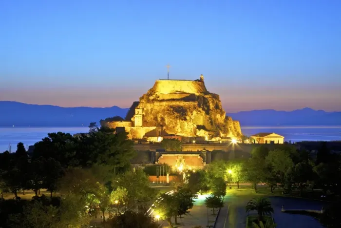 Framed Print : Elevated view of Old Fortress and Maitland Rotunda, Corfu Old Town, Corfu, The Ionian Islands Framed Print : Elevated view of Old Fortress and Maitland Rotunda, Corfu Old Town, Corfu, The Ionian Islands