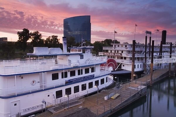 Empress Hornblower and Delta King paddle steamers in Old Town Sacramento