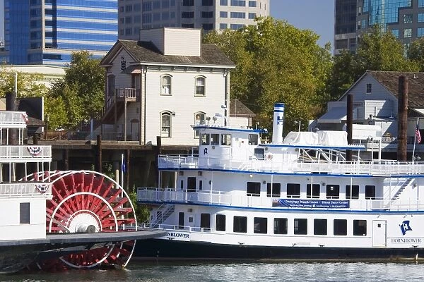 Empress Hornblower tour boat on the Sacramento River, Old Town Sacramento