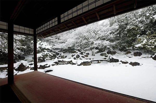 Entoku-in temple garden in winter, Kyoto, Japan, Asia