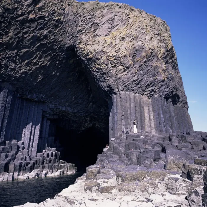 Framed Print : Entrance to Fingals Cave Framed Print : Entrance to Fingals Cave