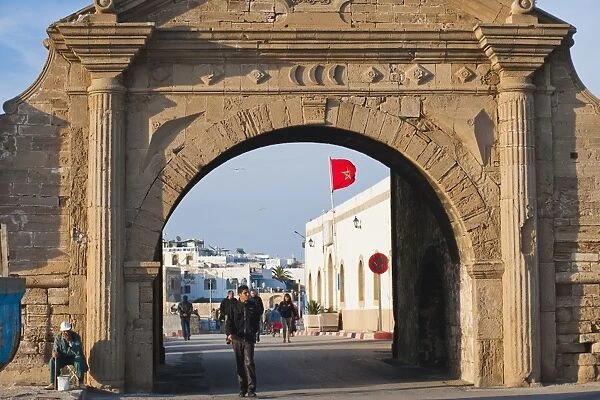 Entrance gate to the old city of Essaouira, formerly Mogador, UNESCO World Heritage Site, Morocco, North Africa, Africa