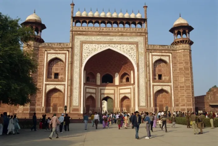 Framed Print : Entrance Gateway to the Taj Mahal Framed Print : Entrance Gateway to the Taj Mahal