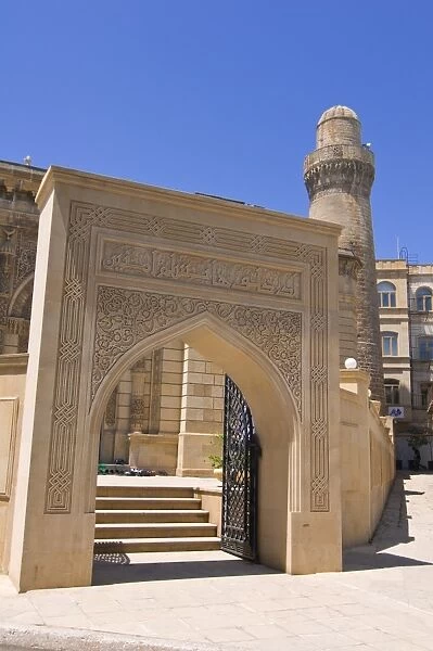 Entrance of the Lezgi Mosque in the old town of Baku, UNESCO World Heritage Site