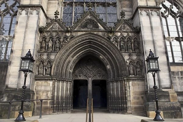 The entrance to St. Giles Cathedral, the High Kirk of Scotland, on the Royal Mile in Edinburgh