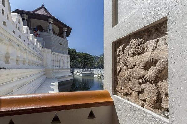 Entrance of the Temple of the Sacred Tooth Relic, UNESCO World Heritage Site, Kandy, Sri Lanka, Asia